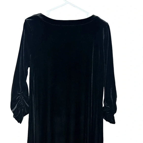 Susan Graver Black Velour Long Dress – Formal Evening Gown with Cinched Sleeves - Picture 6 of 10